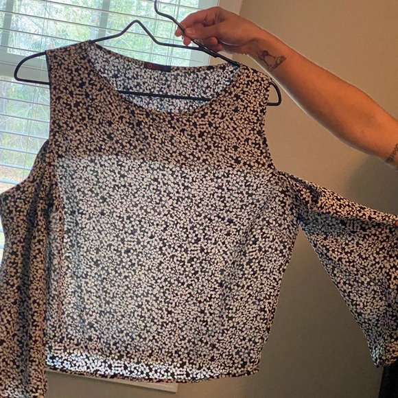 Shirt - Picture 3 of 3